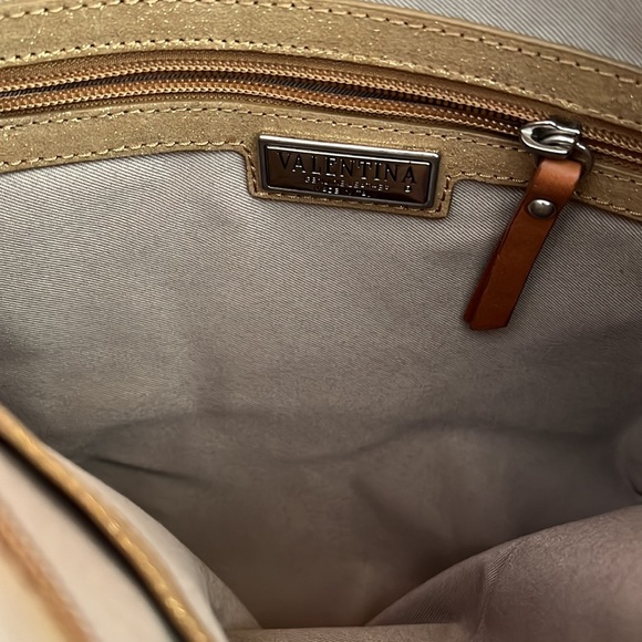Valentina Gold Metallic tote, leather trim, crossbody option, gold hardw… - Picture 9 of 10